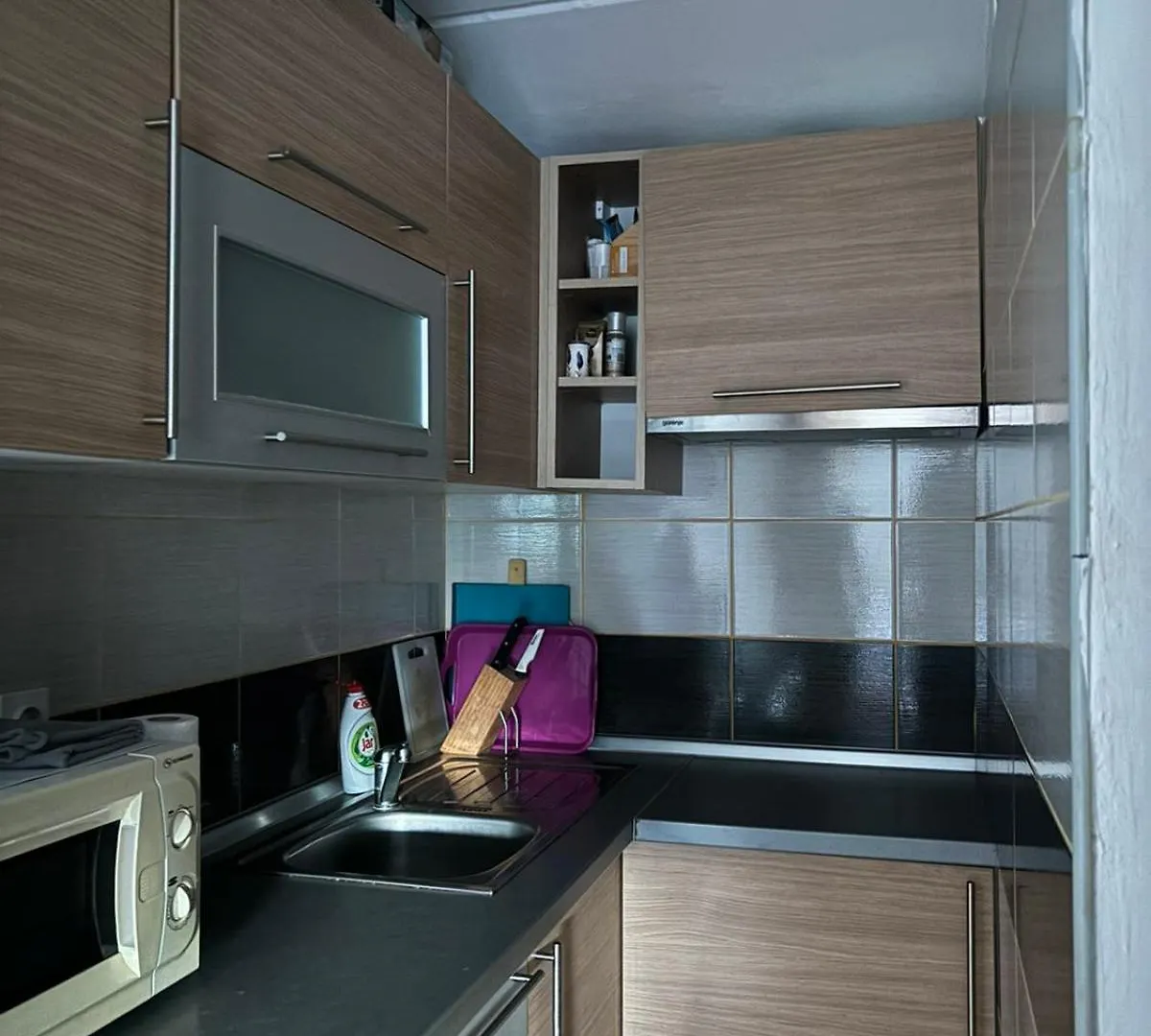 Apartman Ivko Peroj 0*,